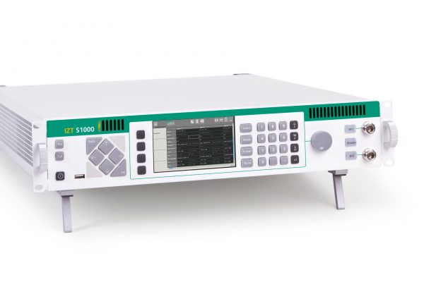 IZT S1000 Multi channel Signal Generator front